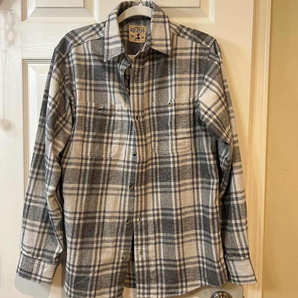 Plaid button up 100% Cotton